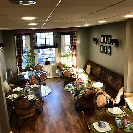 Maitrise Hotel Wembley - London Екстер'єр фото