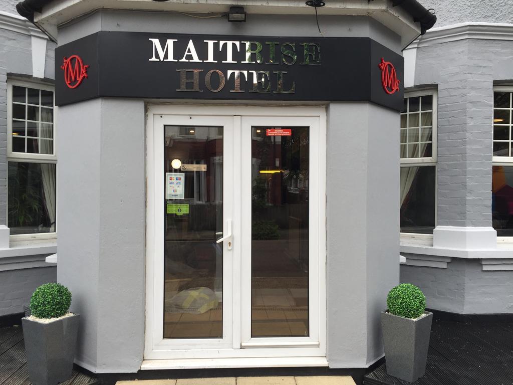 Maitrise Hotel Wembley - London Екстер'єр фото